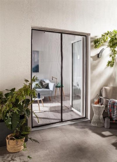 Magnetisch hordeurgordijn